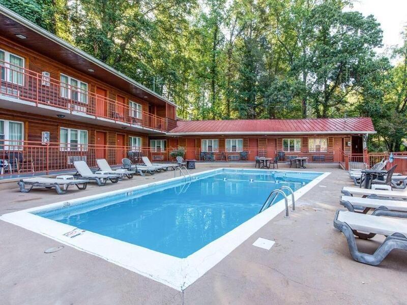 Quality Inn Creekside - Downtown Gatlinburg Dış mekan fotoğraf