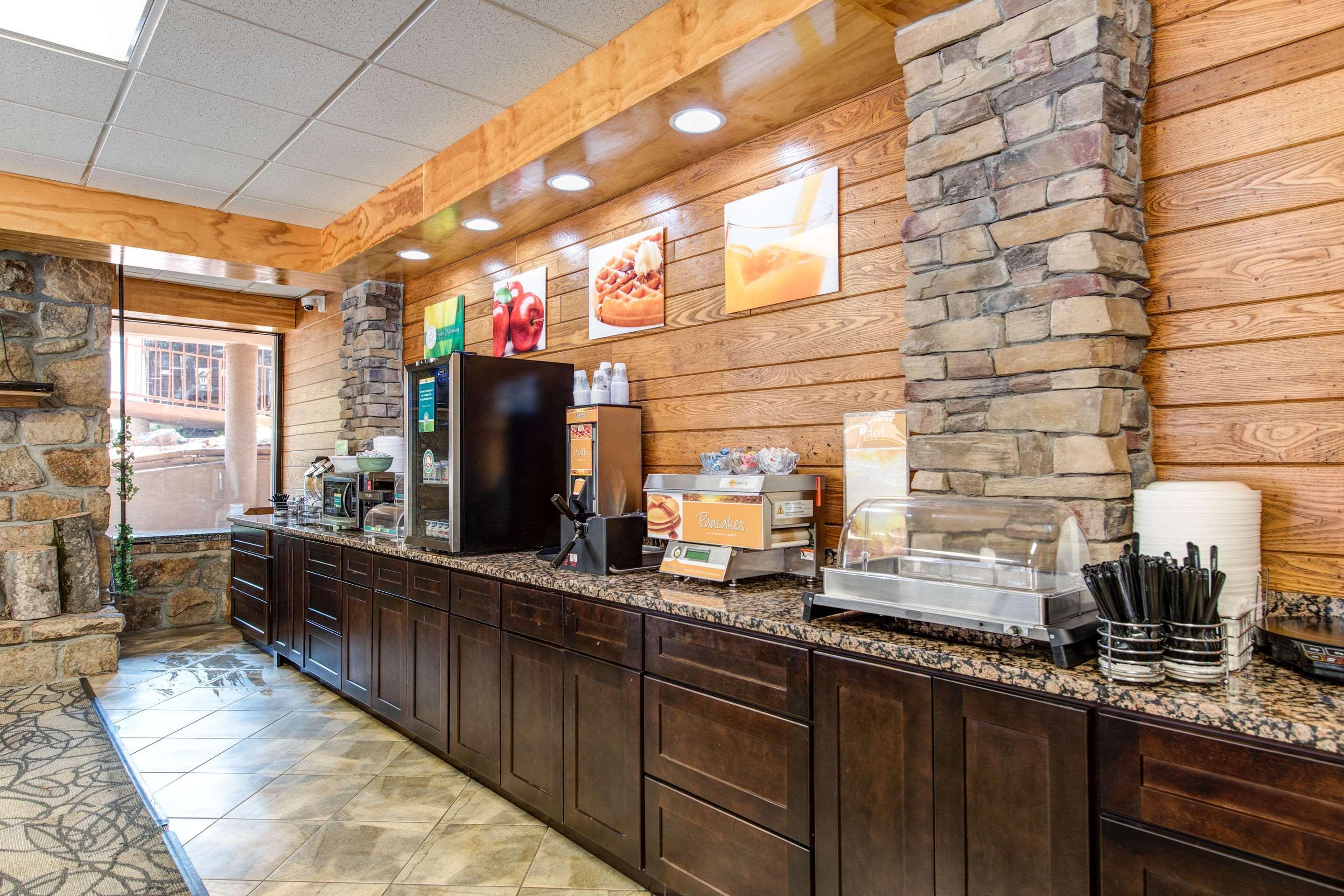 Quality Inn Creekside - Downtown Gatlinburg Dış mekan fotoğraf