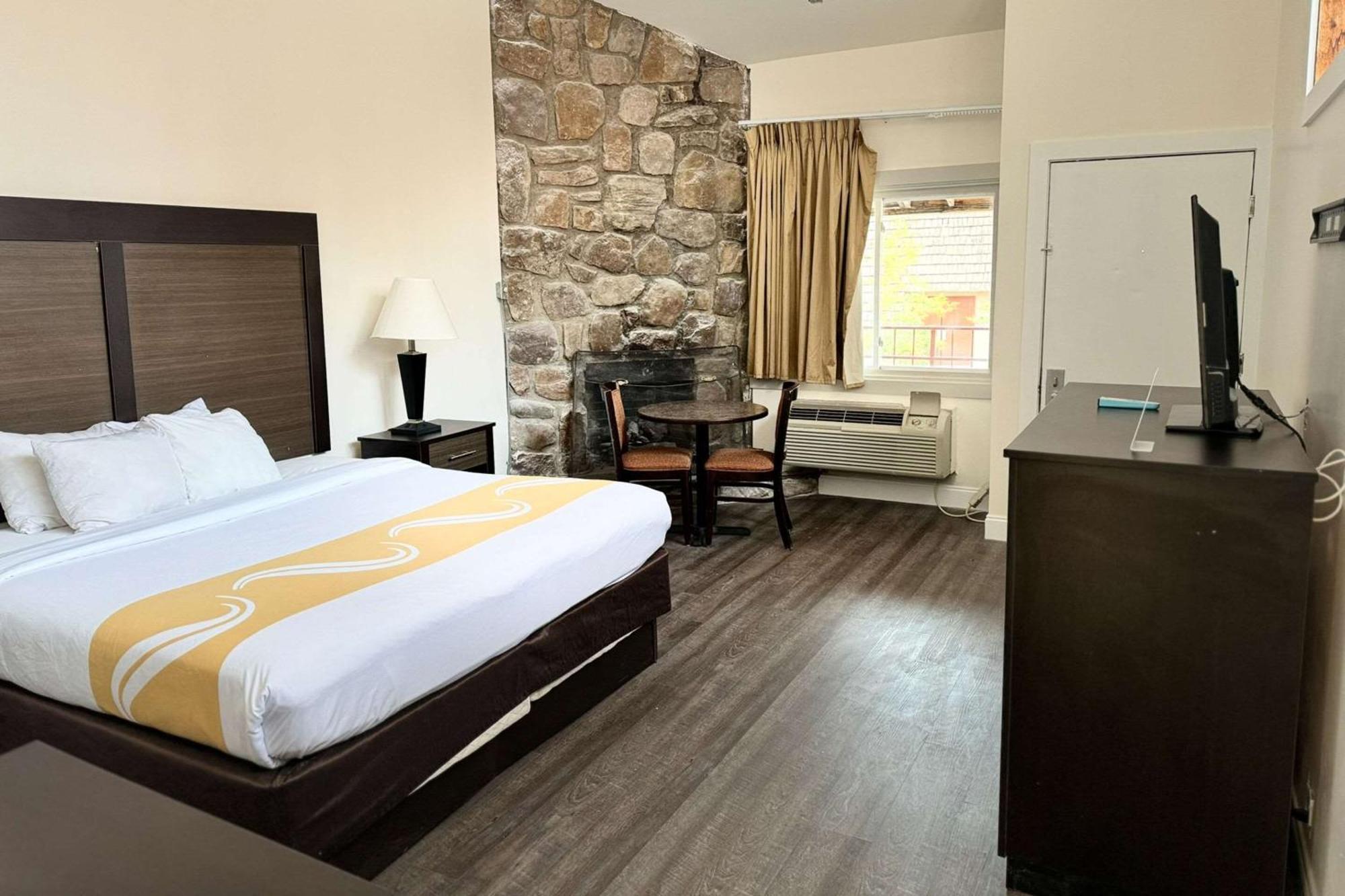 Quality Inn Creekside - Downtown Gatlinburg Dış mekan fotoğraf