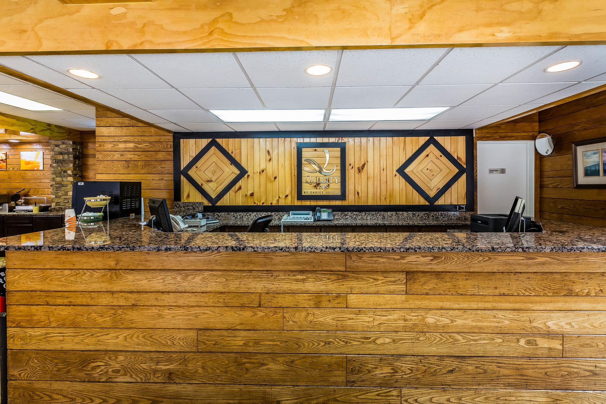 Quality Inn Creekside - Downtown Gatlinburg İç mekan fotoğraf